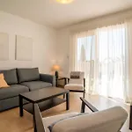 Appartement 300m To Nissi Beach, Pool & Sunny Terrace