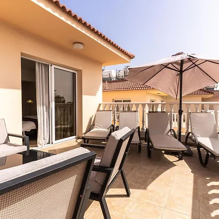 300m To Nissi Beach, Pool & Sunny Terrace דירה *