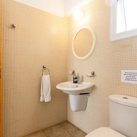 Apartamento 300m To Nissi Beach, Pool & Sunny Terrace Ayia Napa