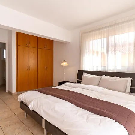 דירה 300m To Nissi Beach, Pool & Sunny Terrace