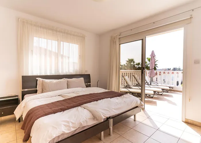 300m To Nissi Beach, Pool & Sunny Terrace * Ajia Napa