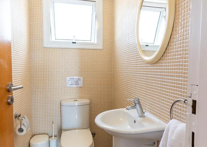 300m To Nissi Beach, Pool & Sunny Terrace * Ajia Napa