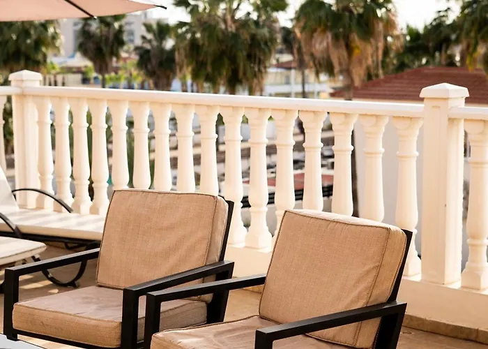 300m To Nissi Beach, Pool & Sunny Terrace