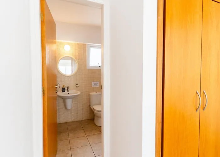 300m To Nissi Beach, Pool & Sunny Terrace * Ajia Napa